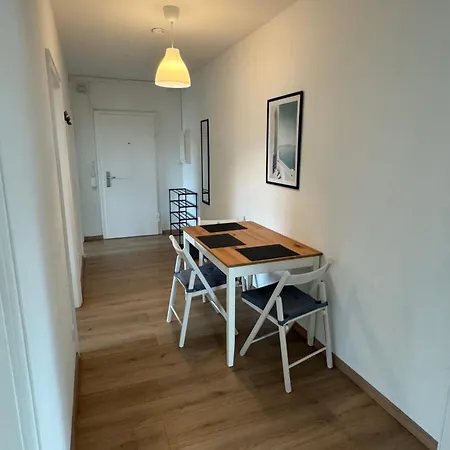 Monteurwohnung Zk Vermietung Люденшайд
